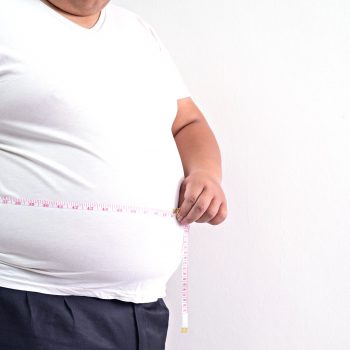 Obesidade infantil: pediatra e nutróloga Dra. Claudia Zen lista 10 estratégias para combater e prevenir esse problema