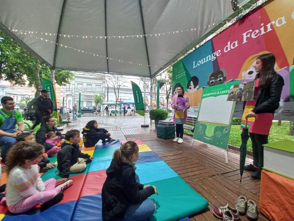 Projeto Incentivo à Leitura, da Unimed Nordeste-RS, promove encanto das crianças pelos livros com contação de histórias gratuita