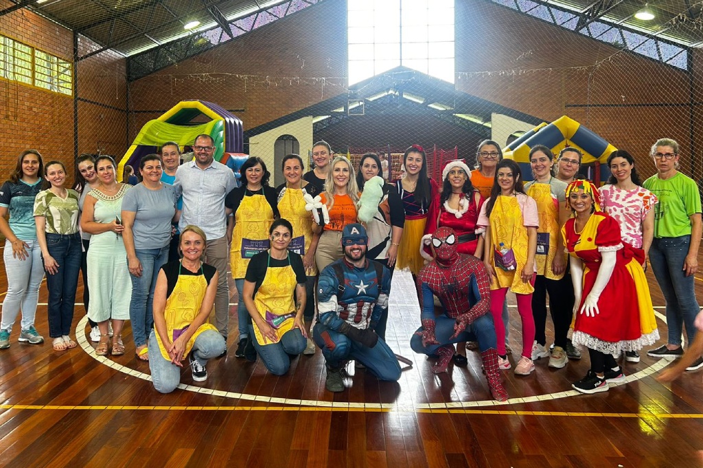 Unimed Nordeste-RS realiza Natal Solidário em Santa Tereza